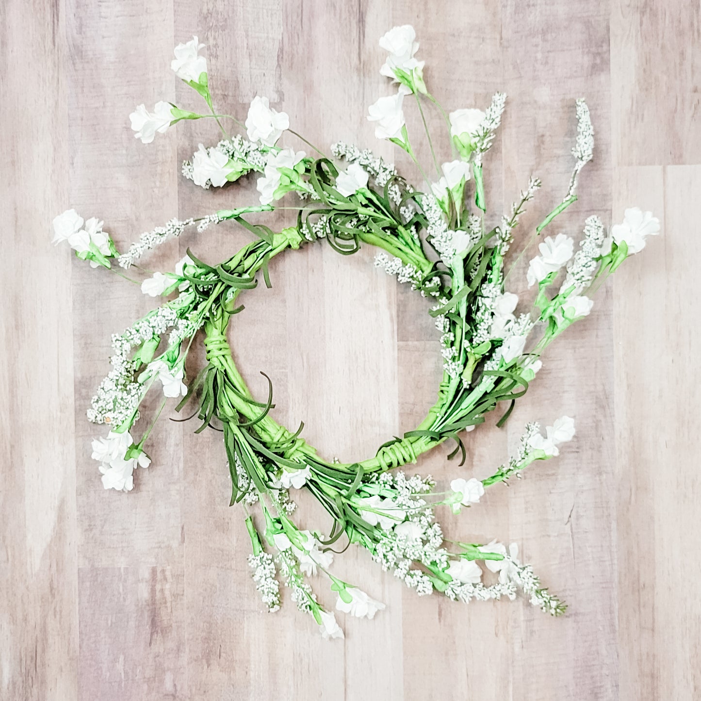 White Larkspur Mini Wreath
